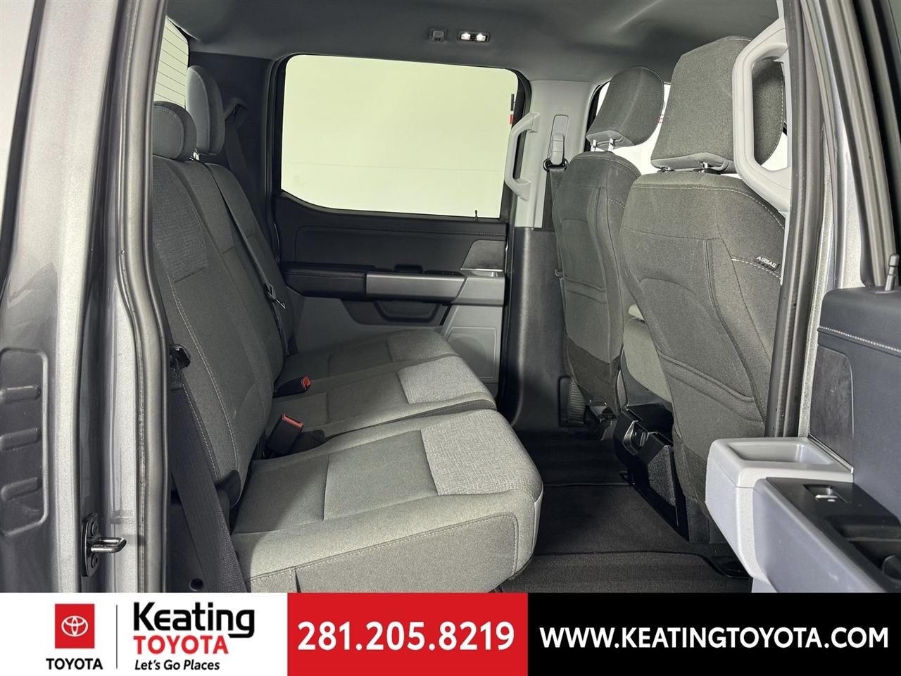 Ford F-150 XLT SuperCrew 4WD 2025