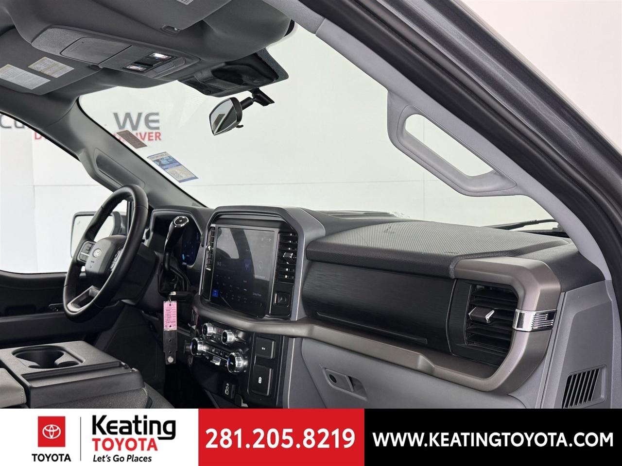 Ford F-150 XLT SuperCrew 4WD 2025