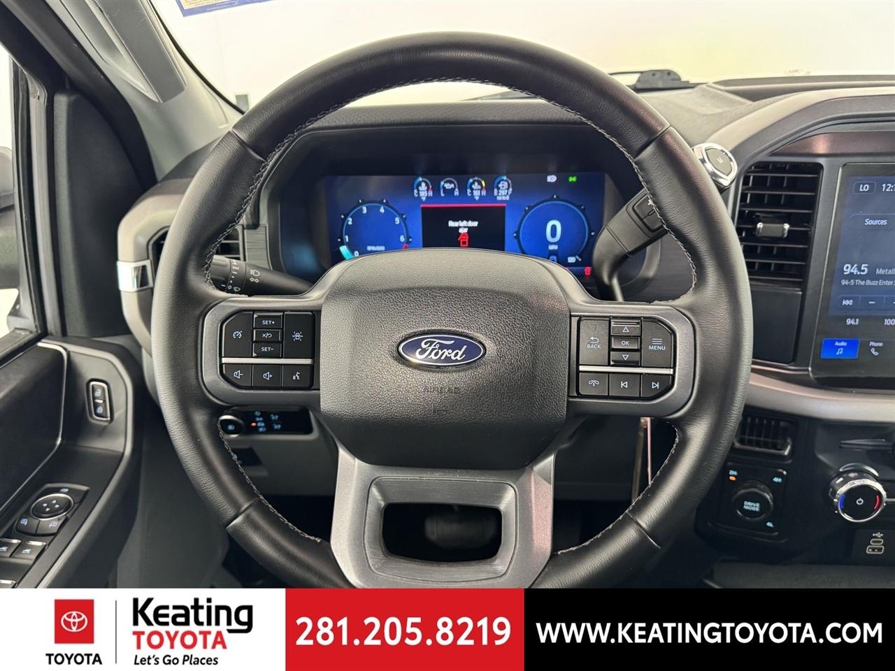 Ford F-150 XLT SuperCrew 4WD 2025