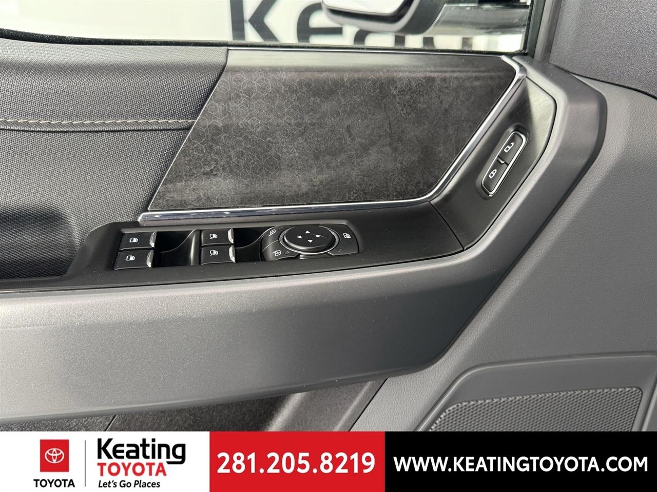 Ford F-150 XLT SuperCrew 4WD 2025