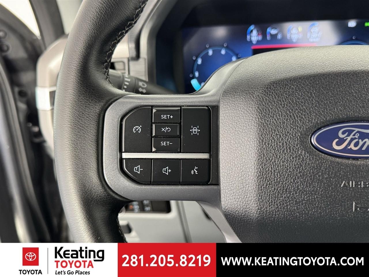 Ford F-150 XLT SuperCrew 4WD 2025