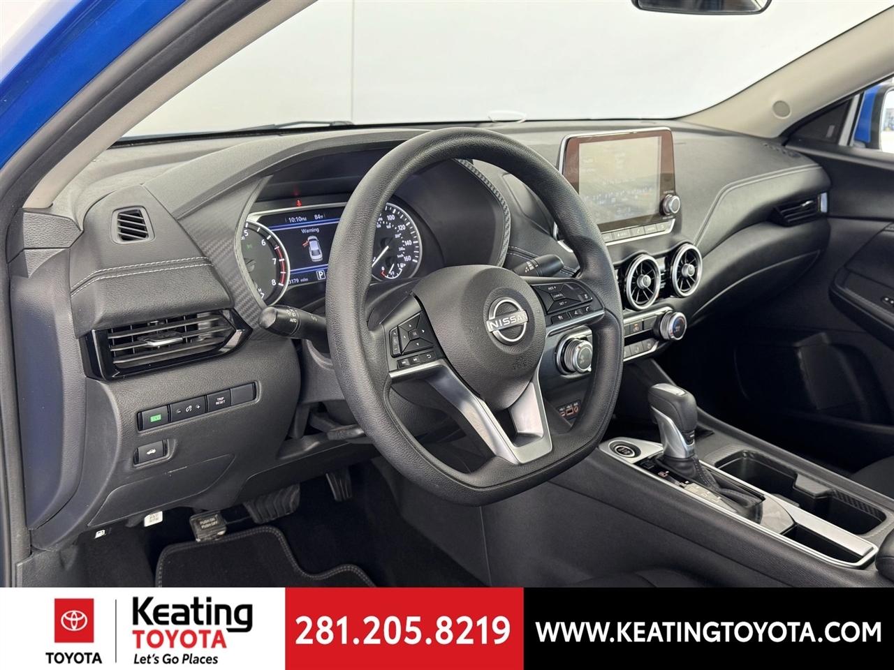 Nissan Sentra SV 2025