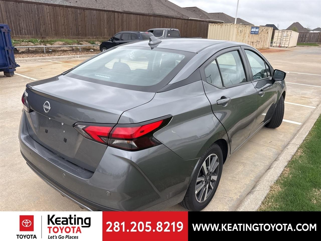 Nissan Versa SV 2025