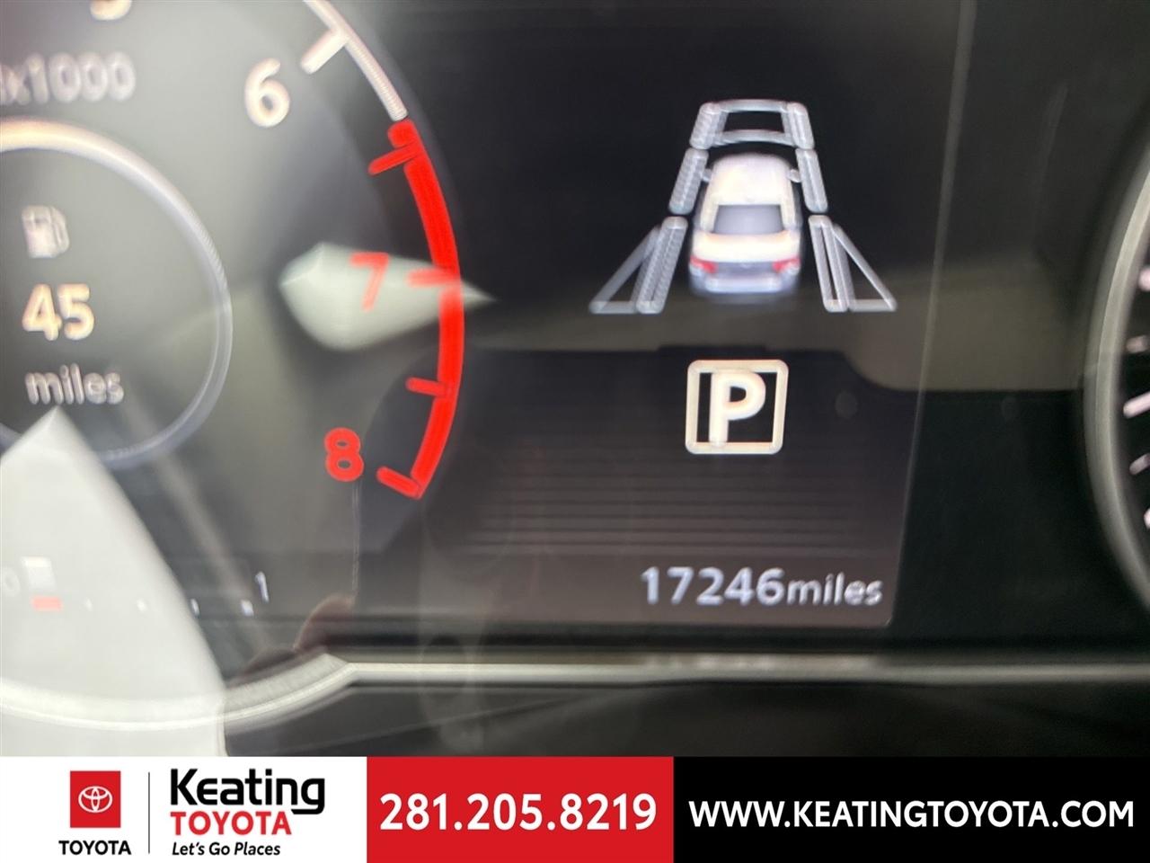 Nissan Versa SV 2025