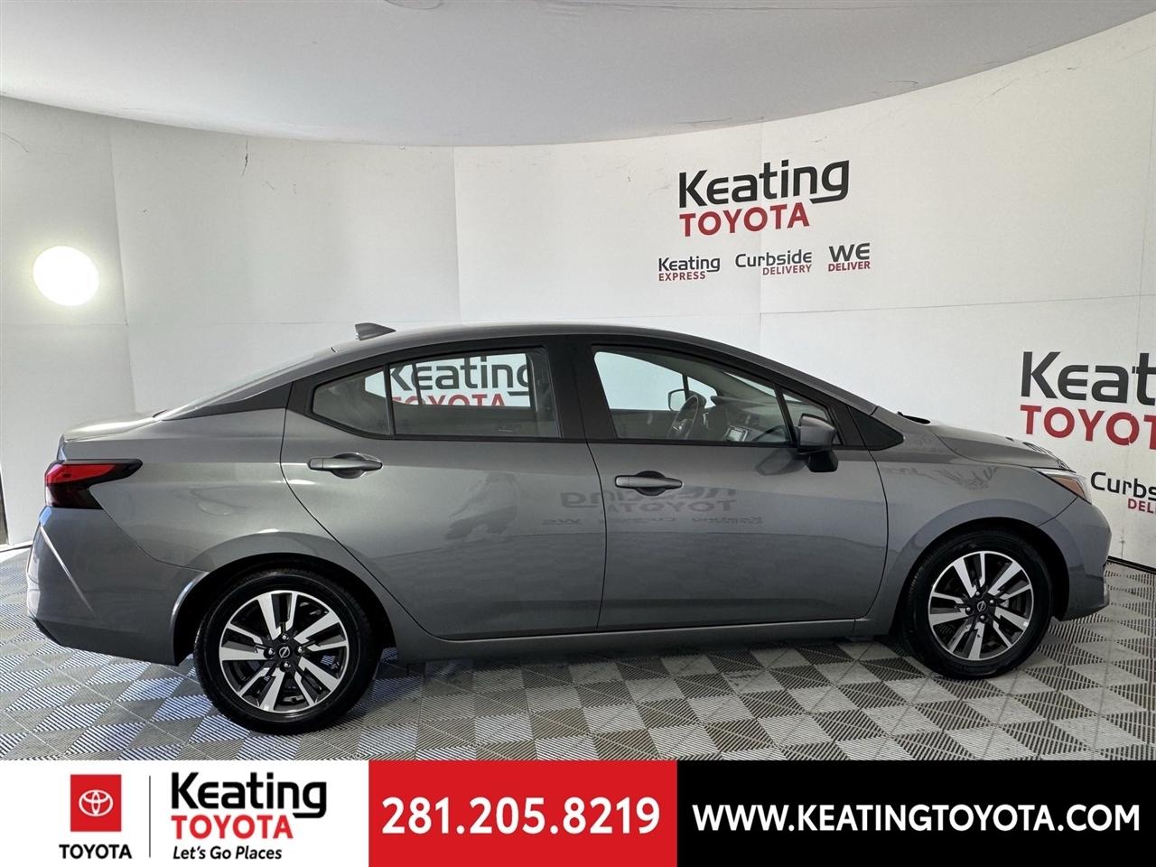 Nissan Versa SV 2025