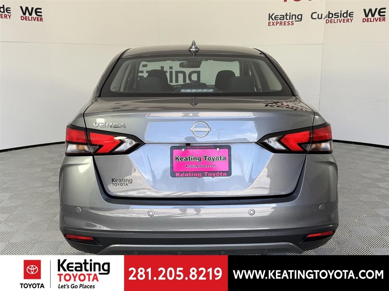 Nissan Versa SV 2025