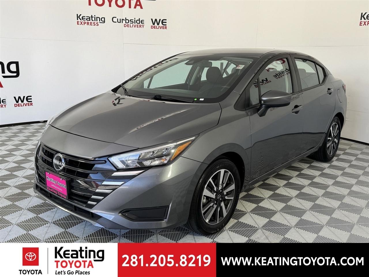 Nissan Versa SV 2025