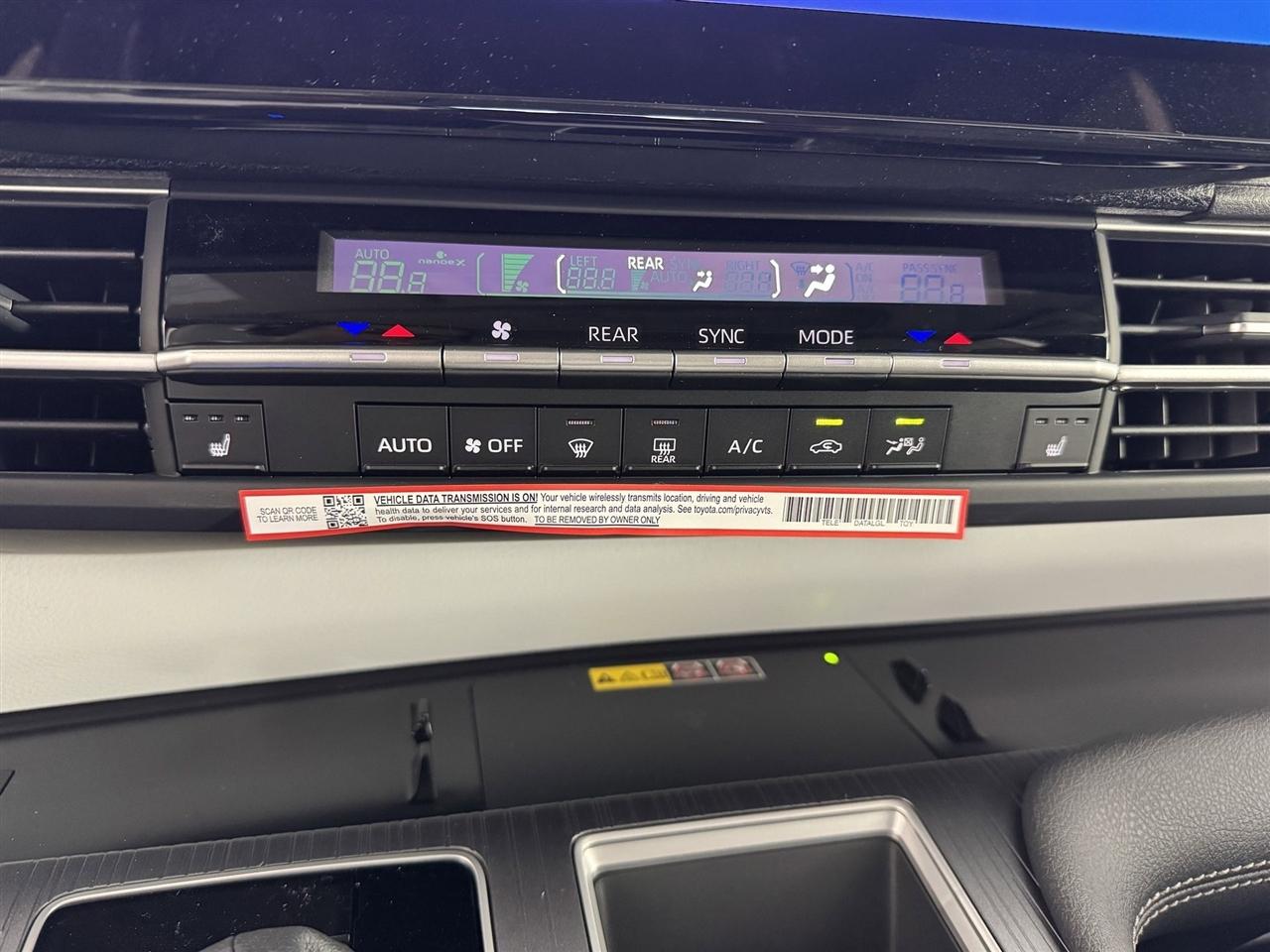 Toyota Sienna XLE 7-Passenger 2026