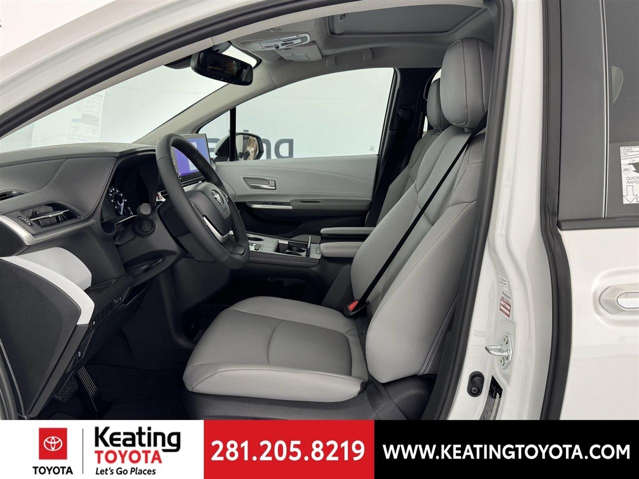 Toyota Sienna XLE 7-Passenger 2026