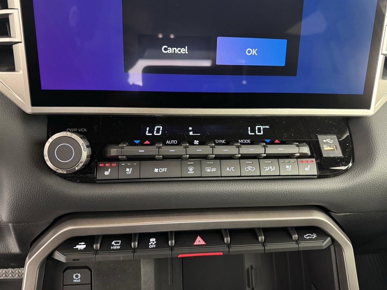 Toyota Tundra Limited CrewMax 4WD 2026