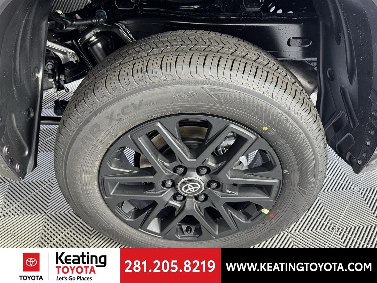 Toyota Tundra Limited CrewMax 4WD 2026