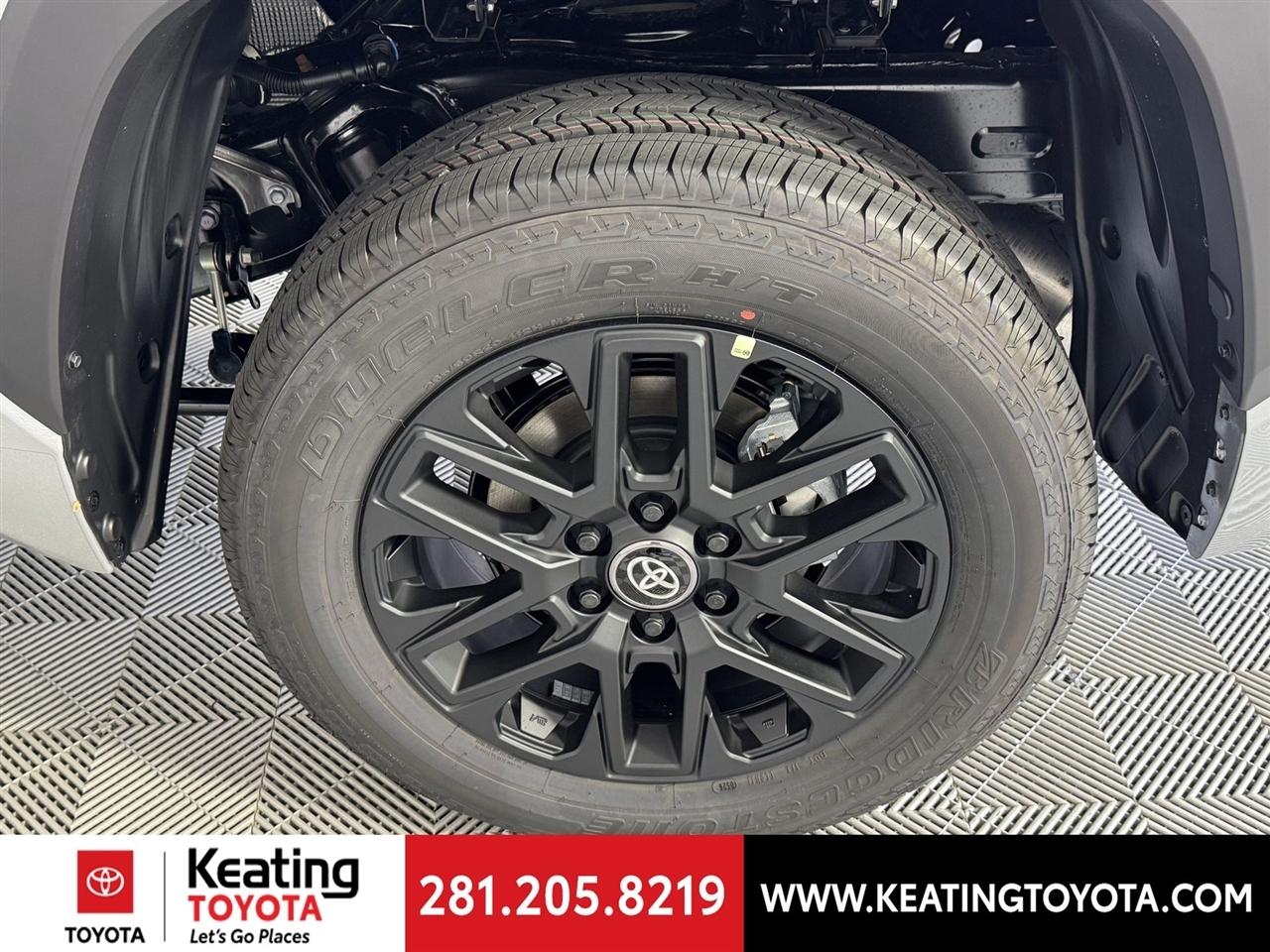 Toyota Tundra Limited CrewMax 2WD 2026