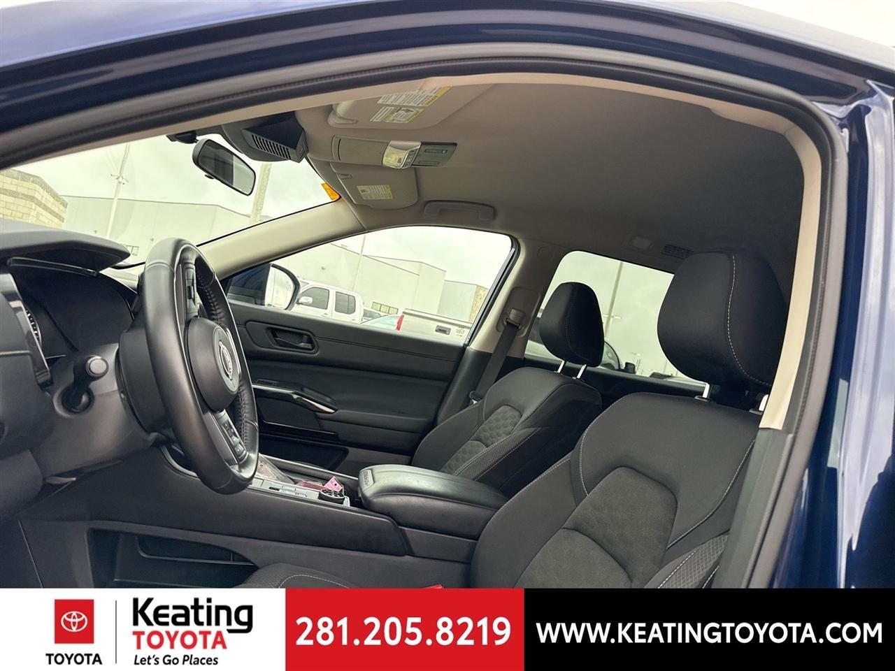 Nissan Pathfinder SV 4WD 2024