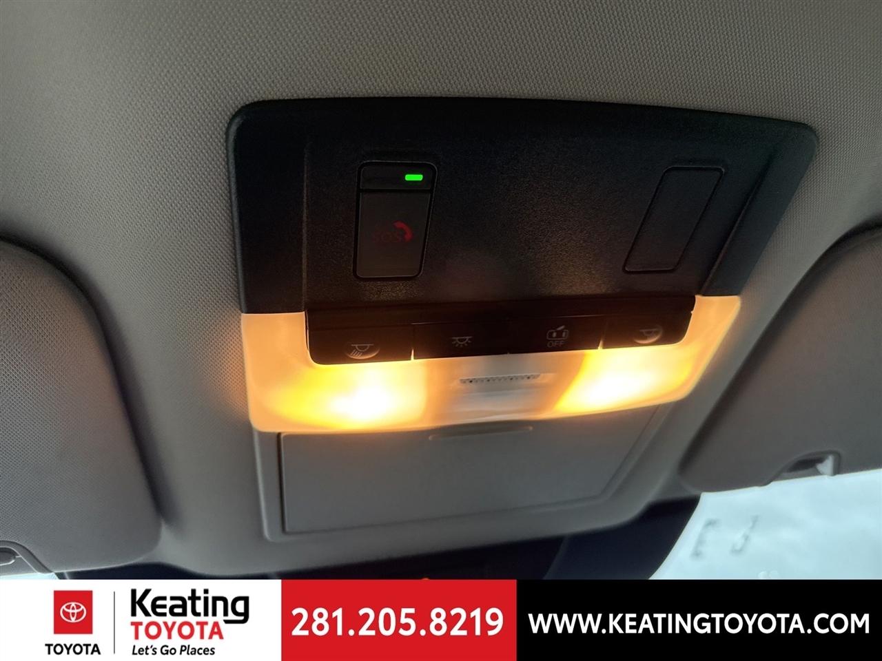 Nissan Pathfinder SV 4WD 2024