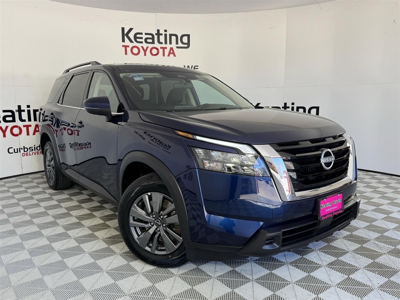 Nissan Pathfinder SV 4WD 2024