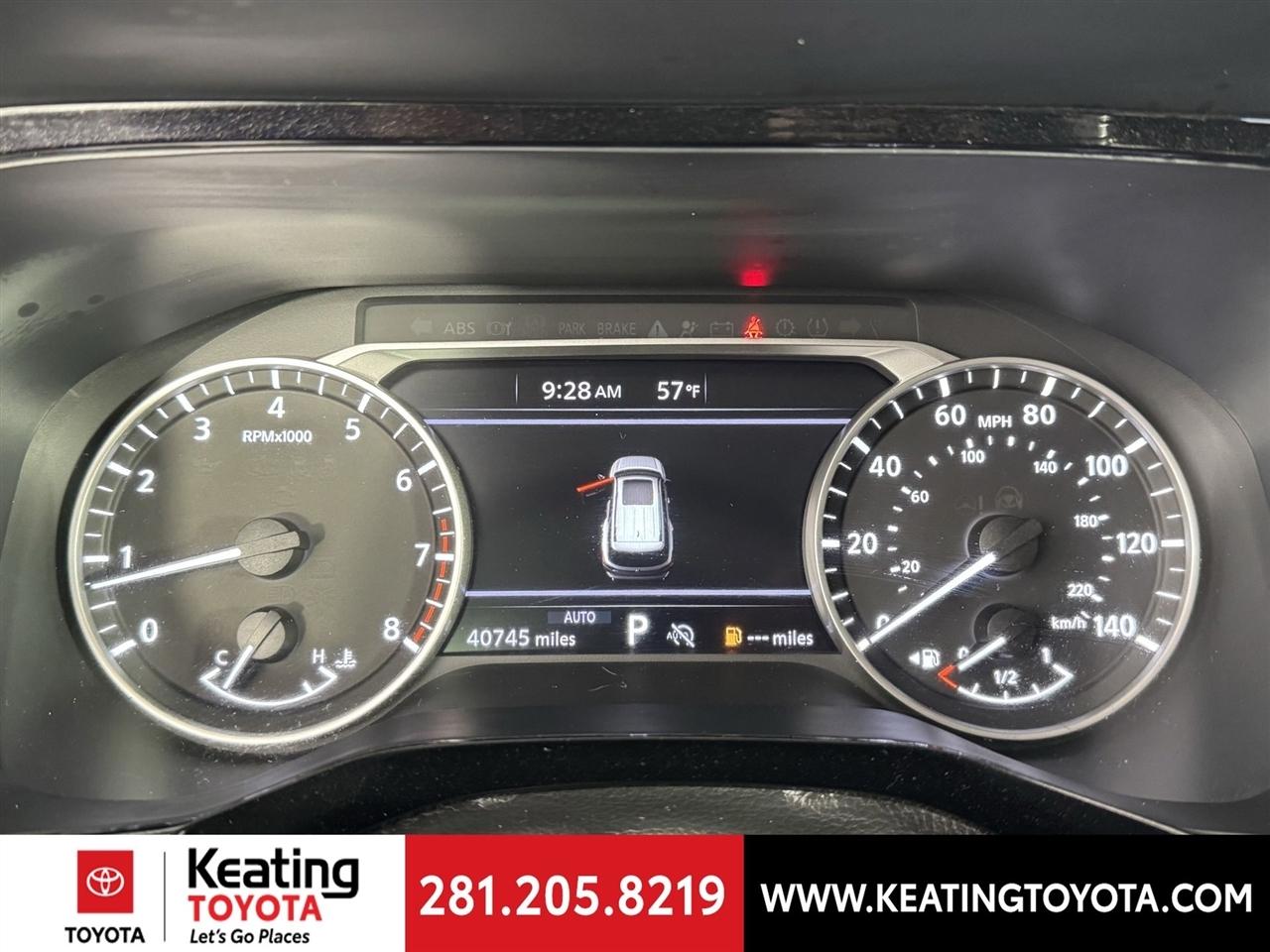 Nissan Pathfinder SV 4WD 2024