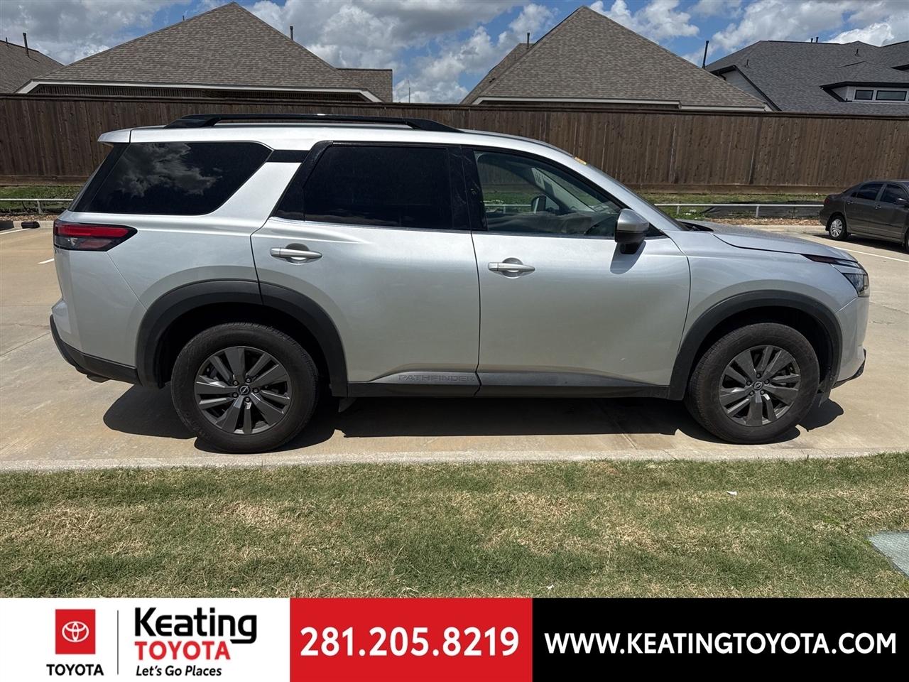 Nissan Pathfinder SV 2025