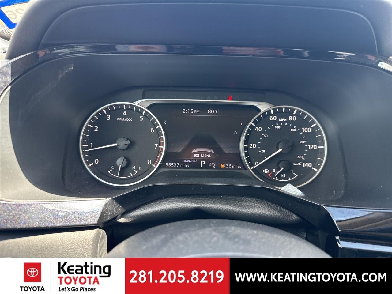 Nissan Pathfinder SV 2025