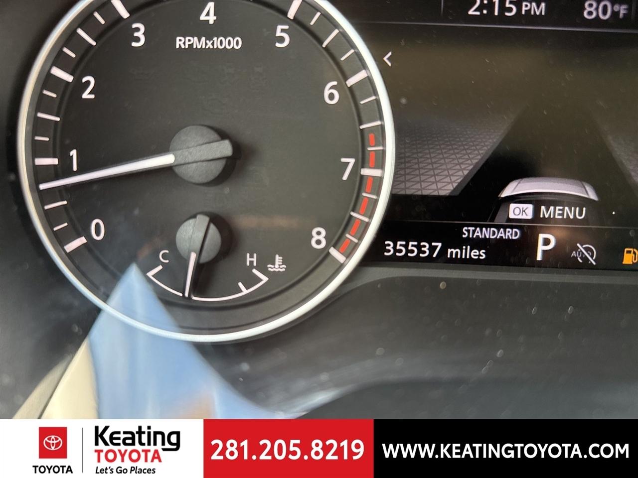 Nissan Pathfinder SV 2025