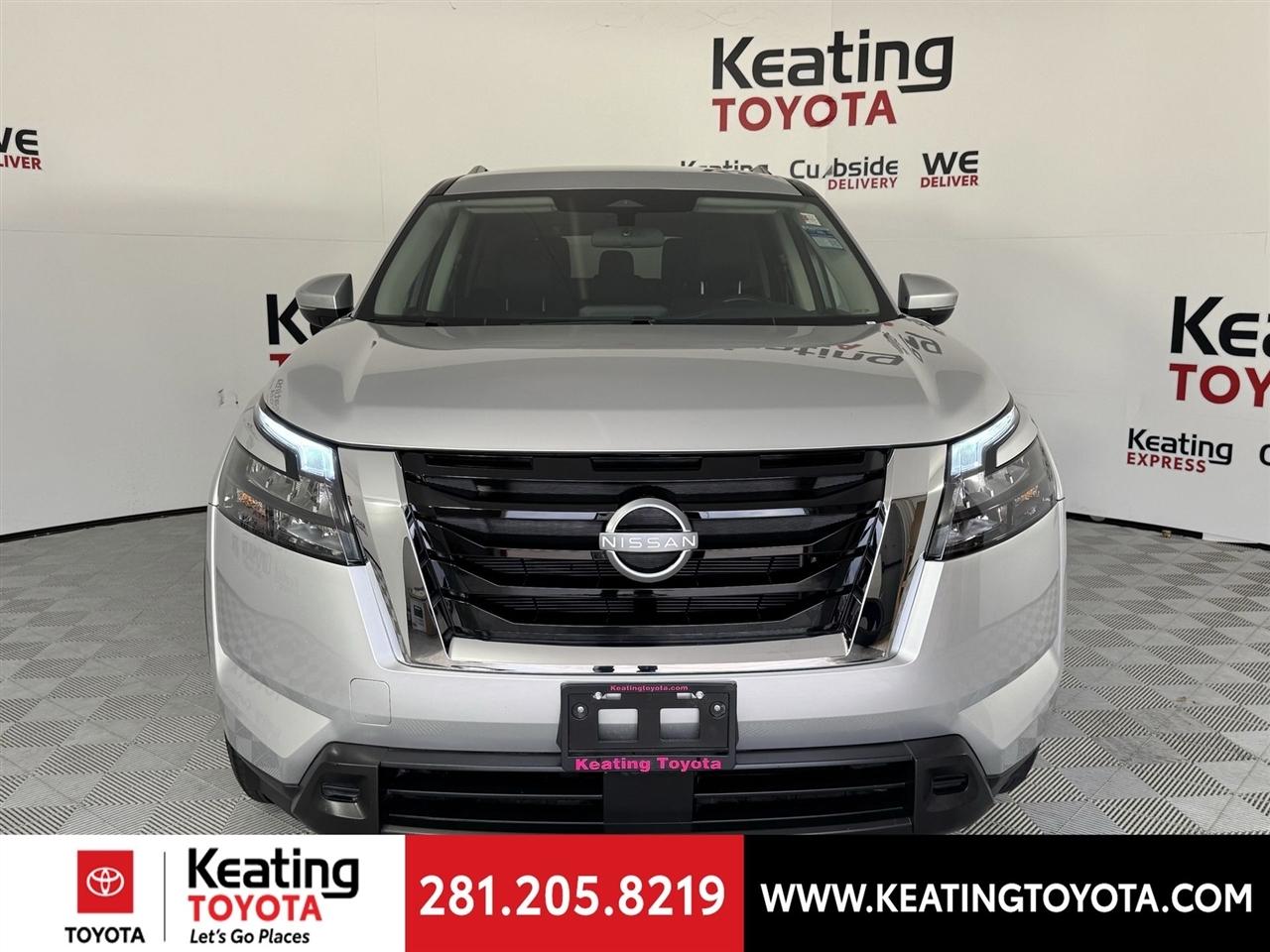 Nissan Pathfinder SV 2025