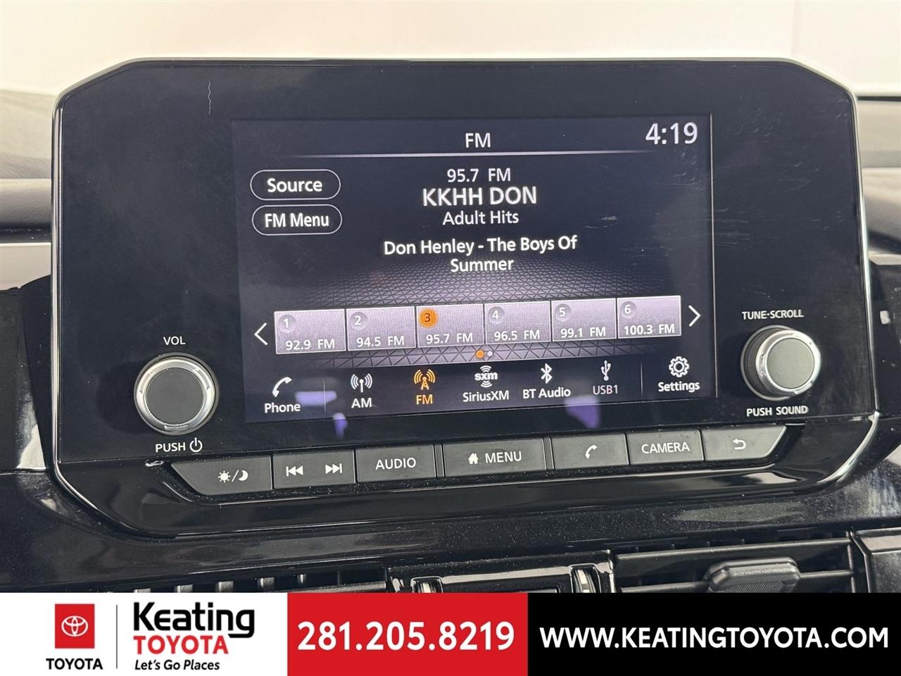 Nissan Pathfinder SV 2025