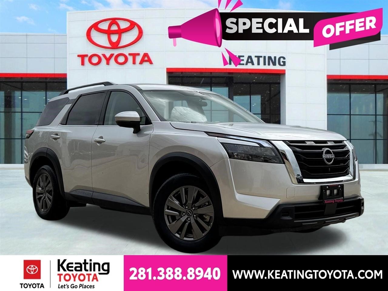 2025 Nissan Pathfinder SV