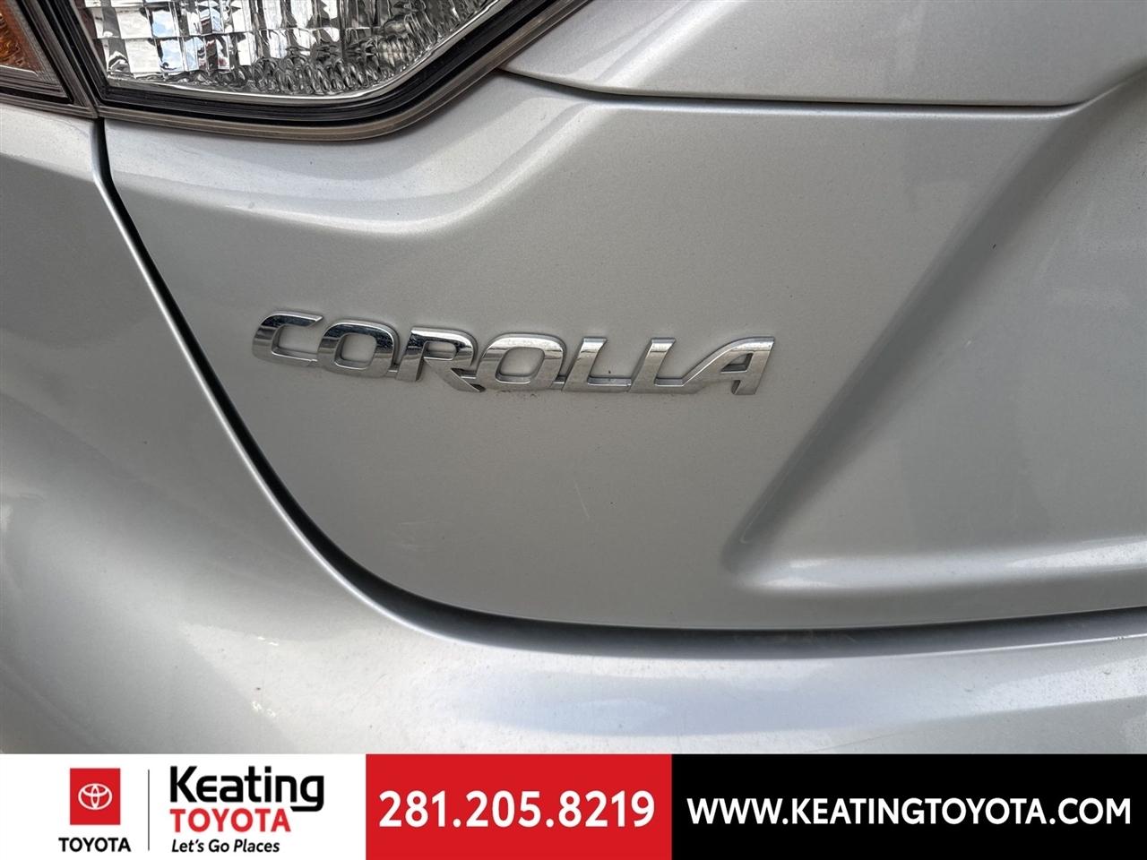 Toyota Corolla LE 2024