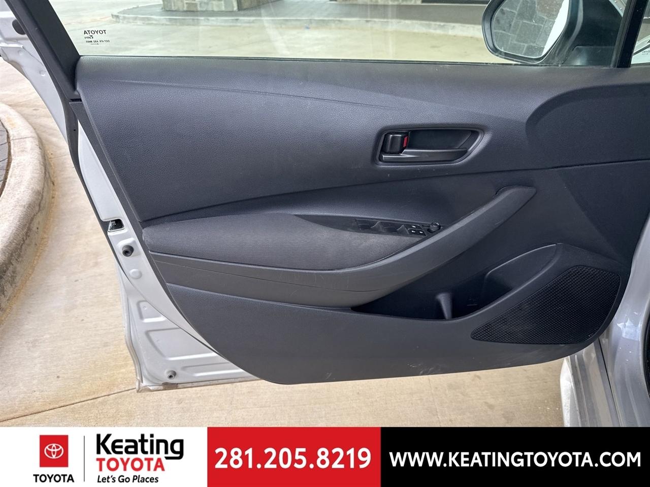 Toyota Corolla LE 2024