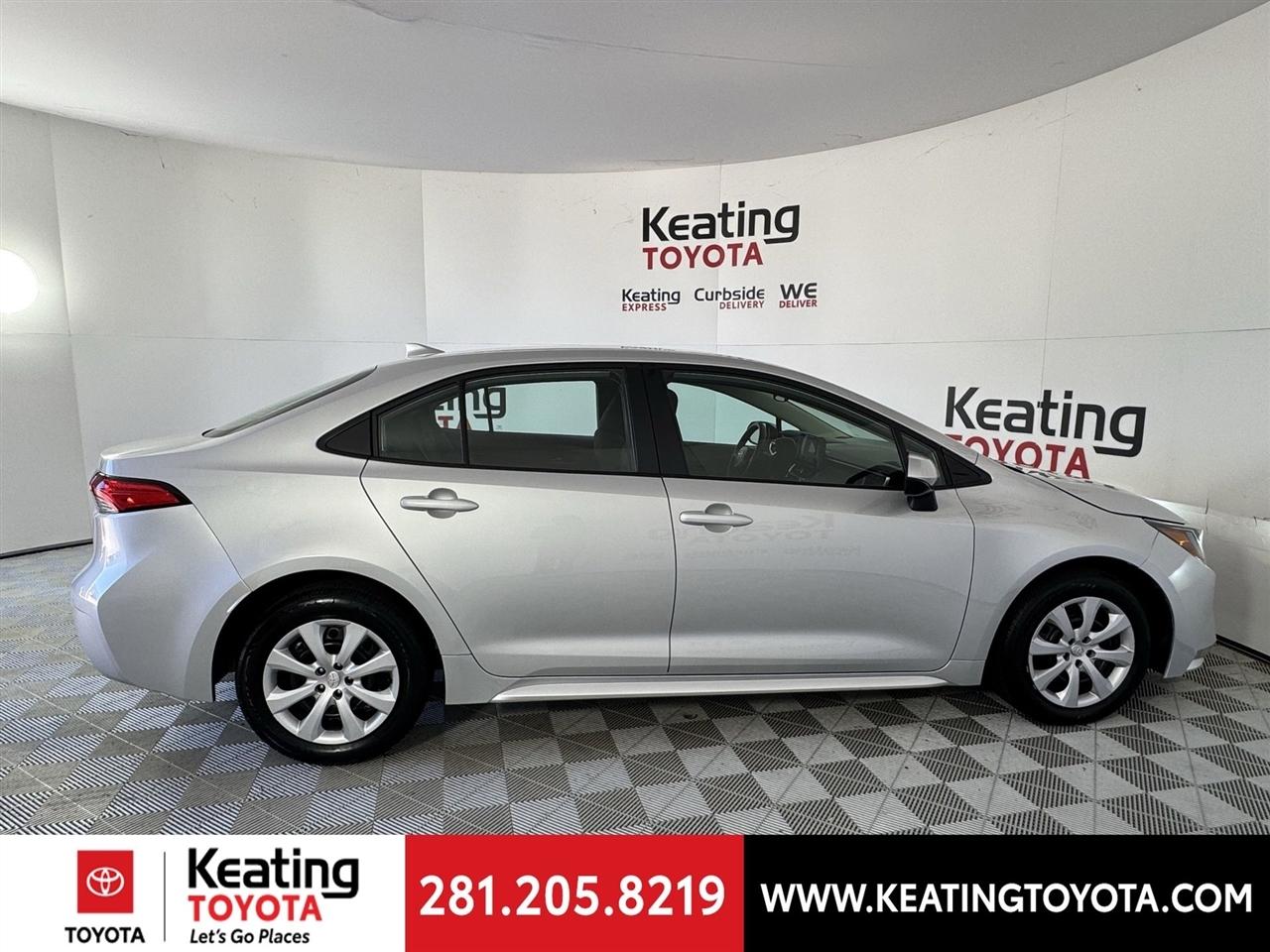 Toyota Corolla LE 2024