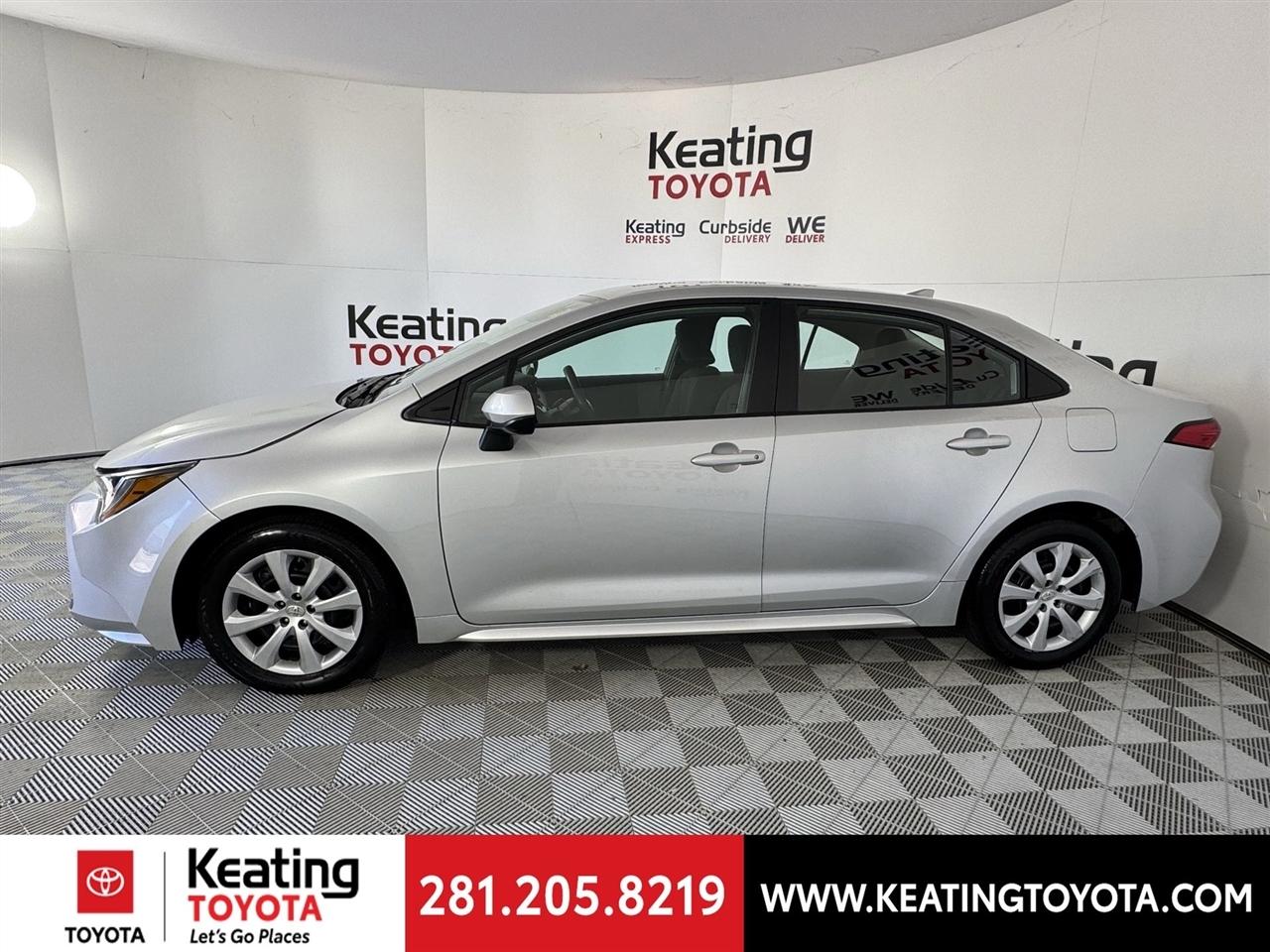 Toyota Corolla LE 2024