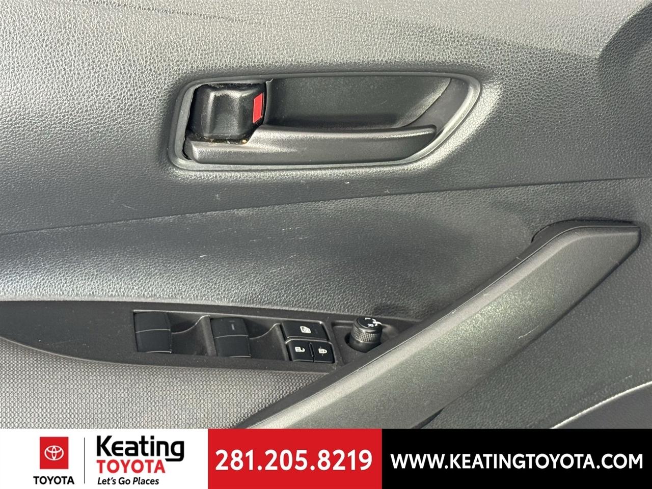 Toyota Corolla LE 2024