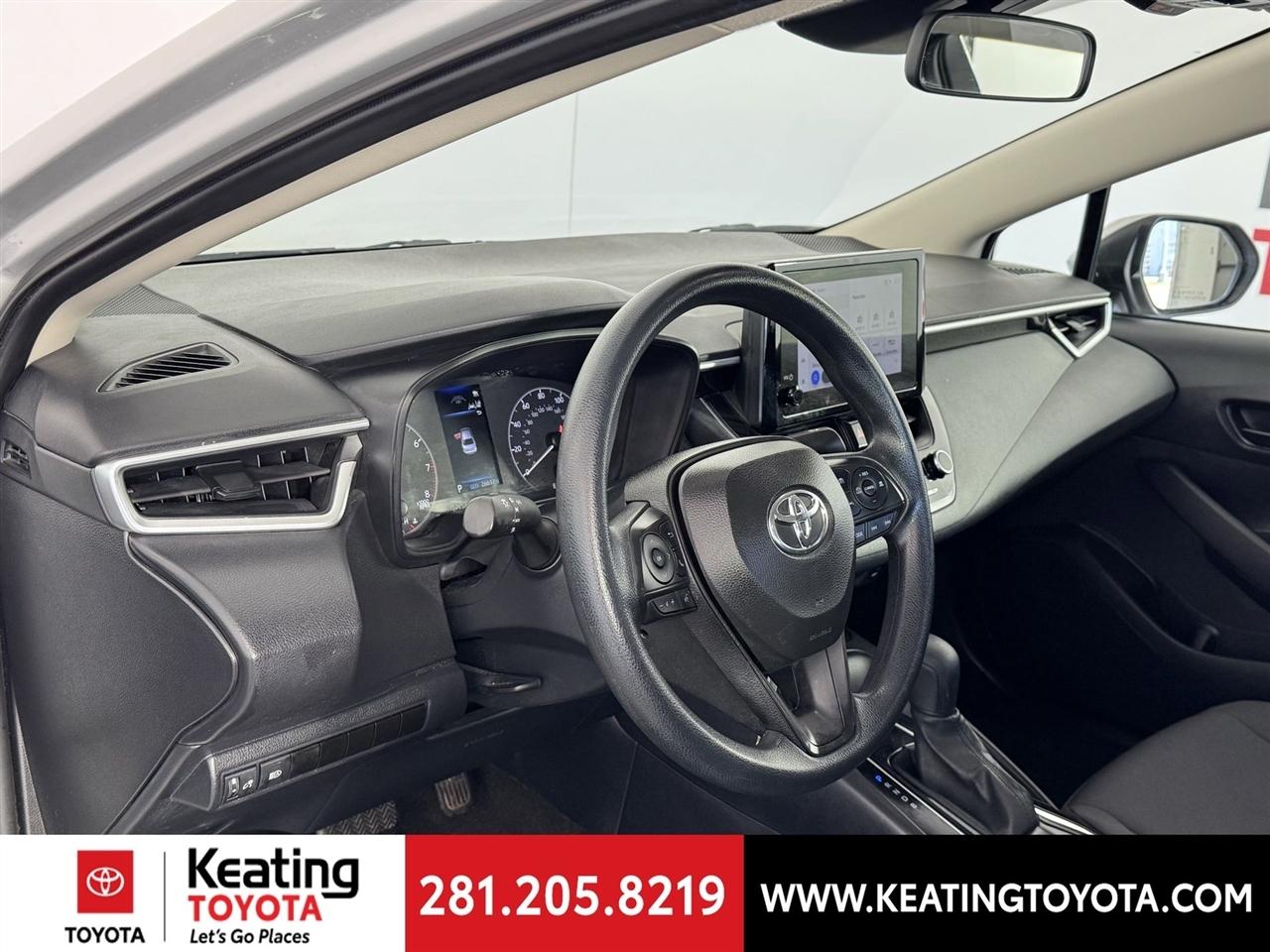 Toyota Corolla LE 2024