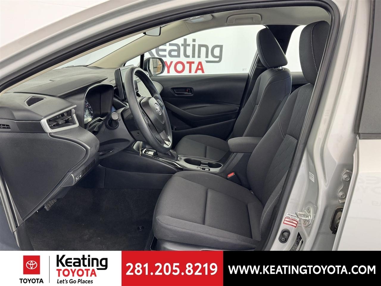 Toyota Corolla LE 2024