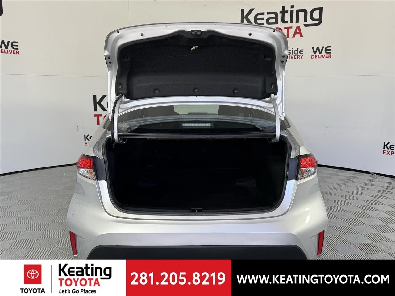 Toyota Corolla LE 2024