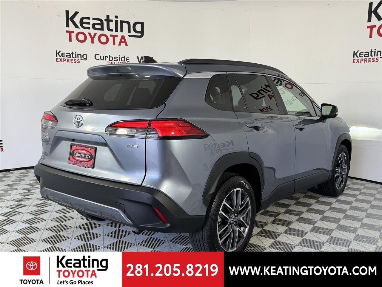 Toyota Corolla Cross XLE 2026