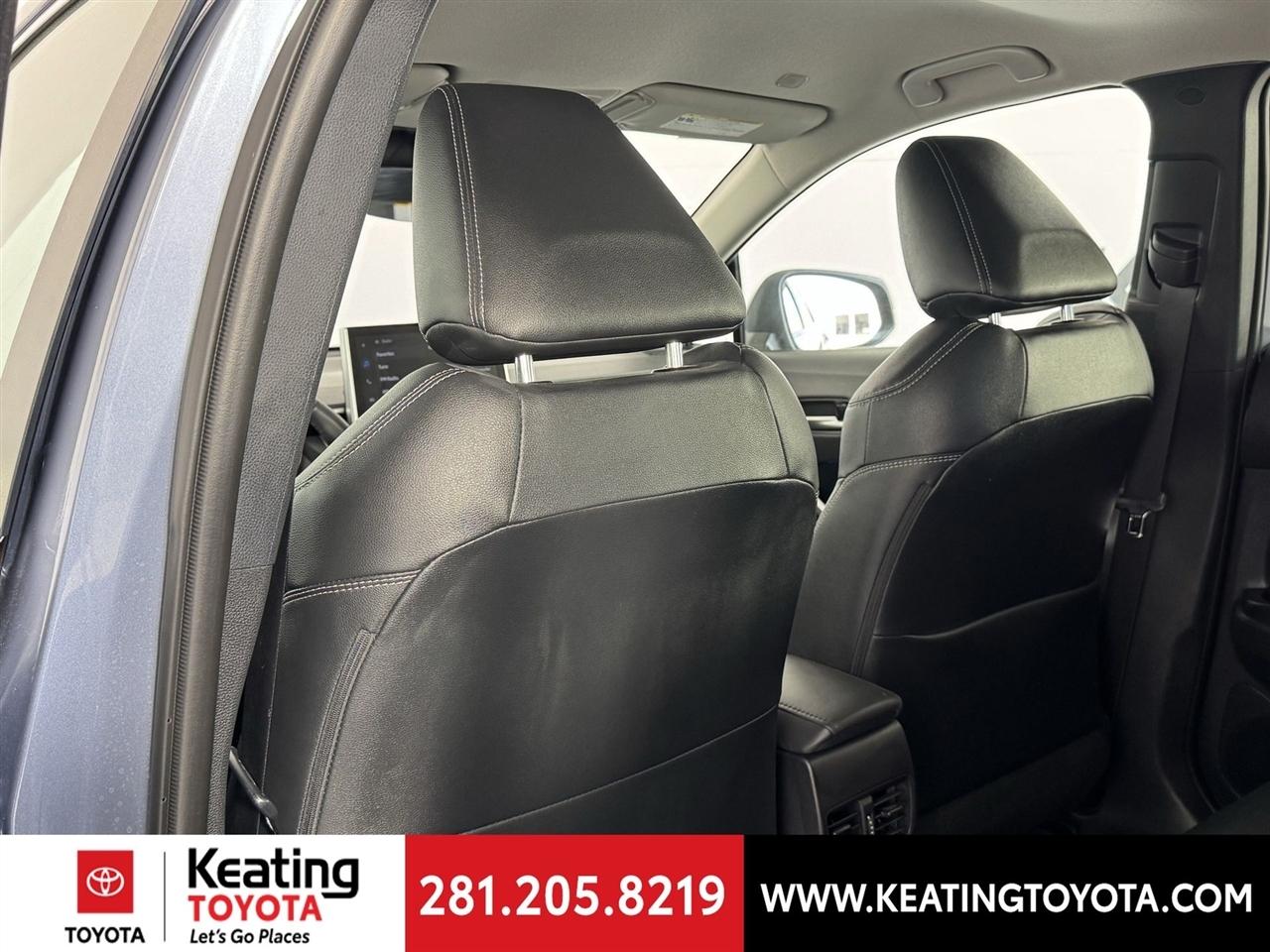 Toyota Corolla Cross XLE 2026