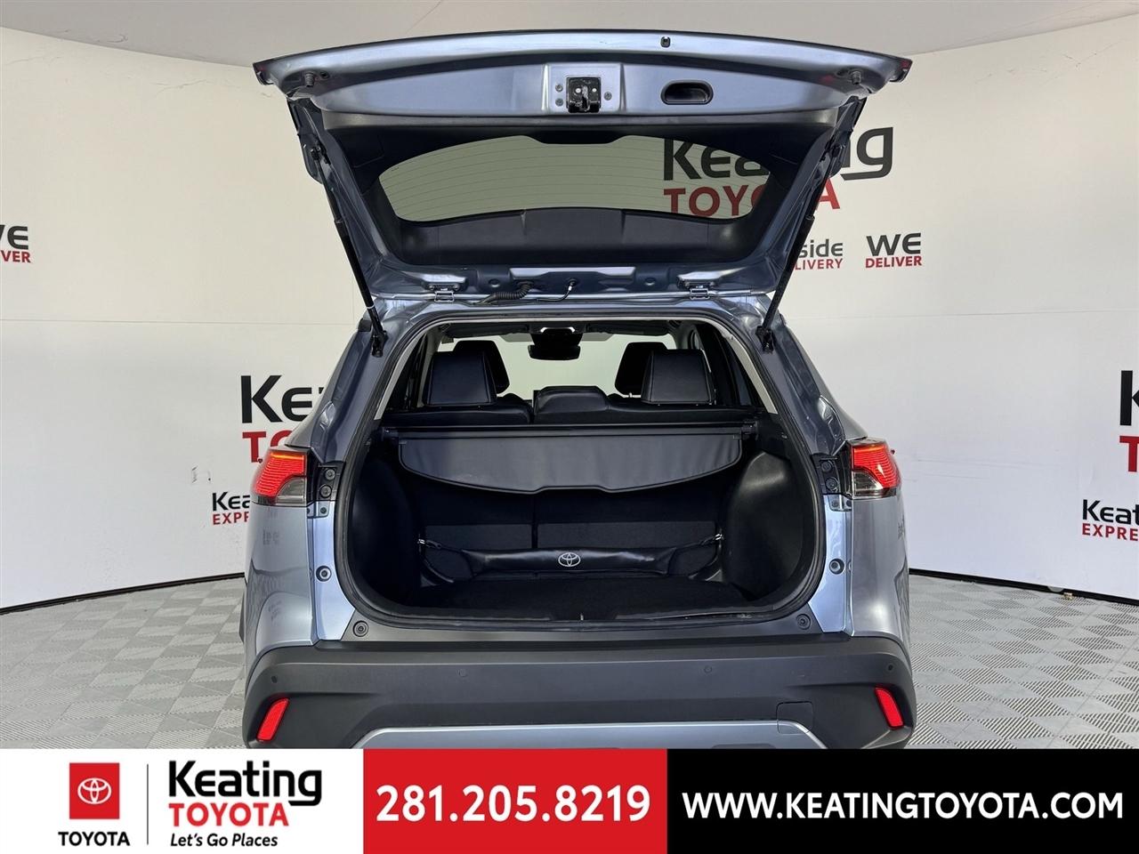 Toyota Corolla Cross XLE 2026