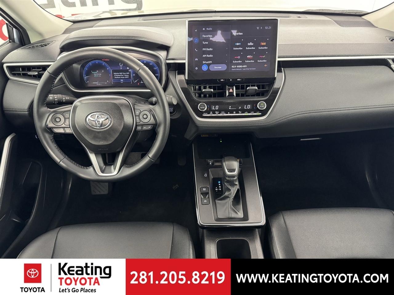 Toyota Corolla Cross XLE 2026