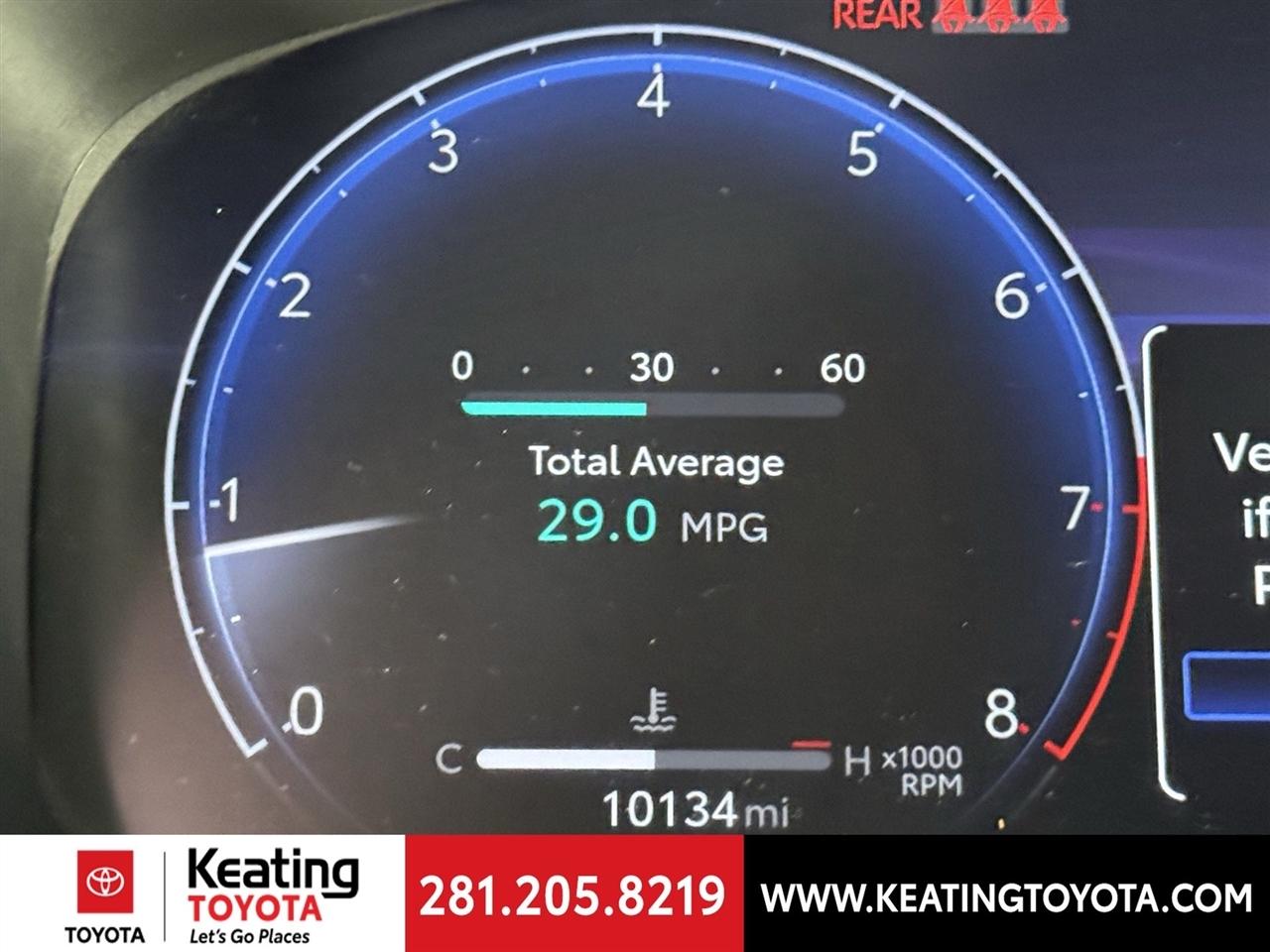 Toyota Corolla Cross XLE 2026