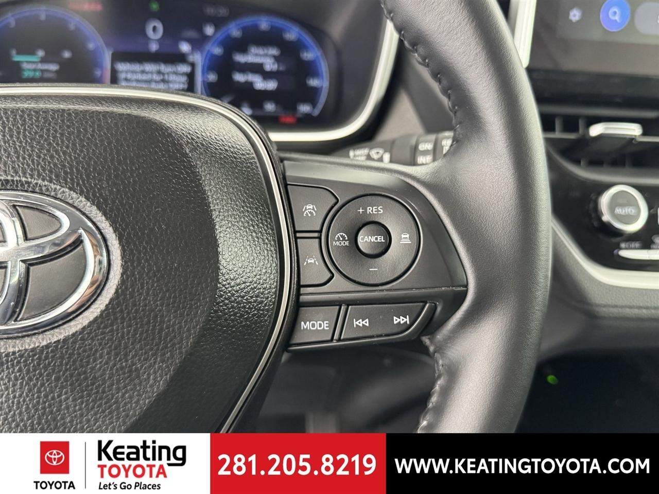 Toyota Corolla Cross XLE 2026