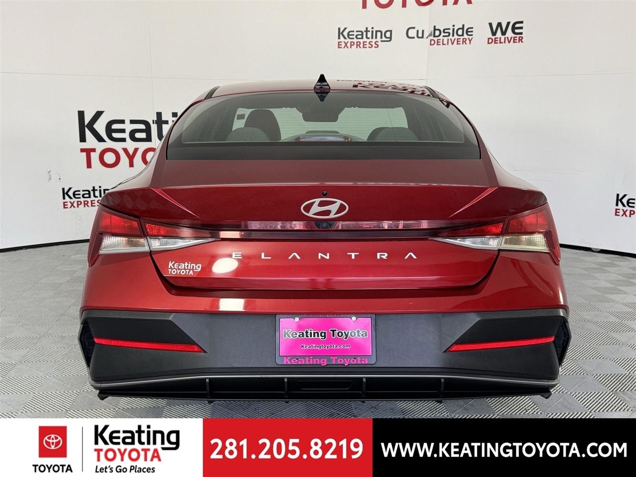 Hyundai Elantra SEL 2024