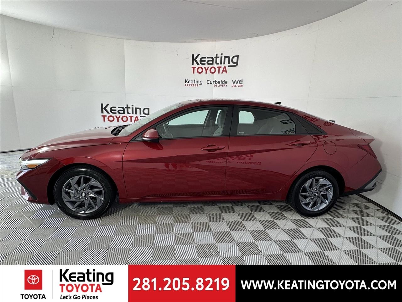 Hyundai Elantra SEL 2024