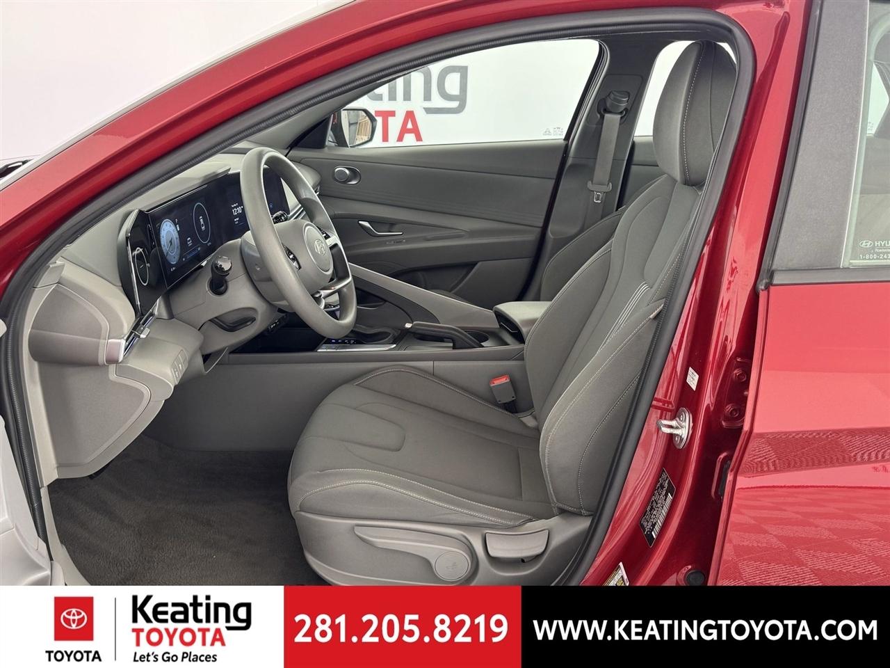 Hyundai Elantra SEL 2024