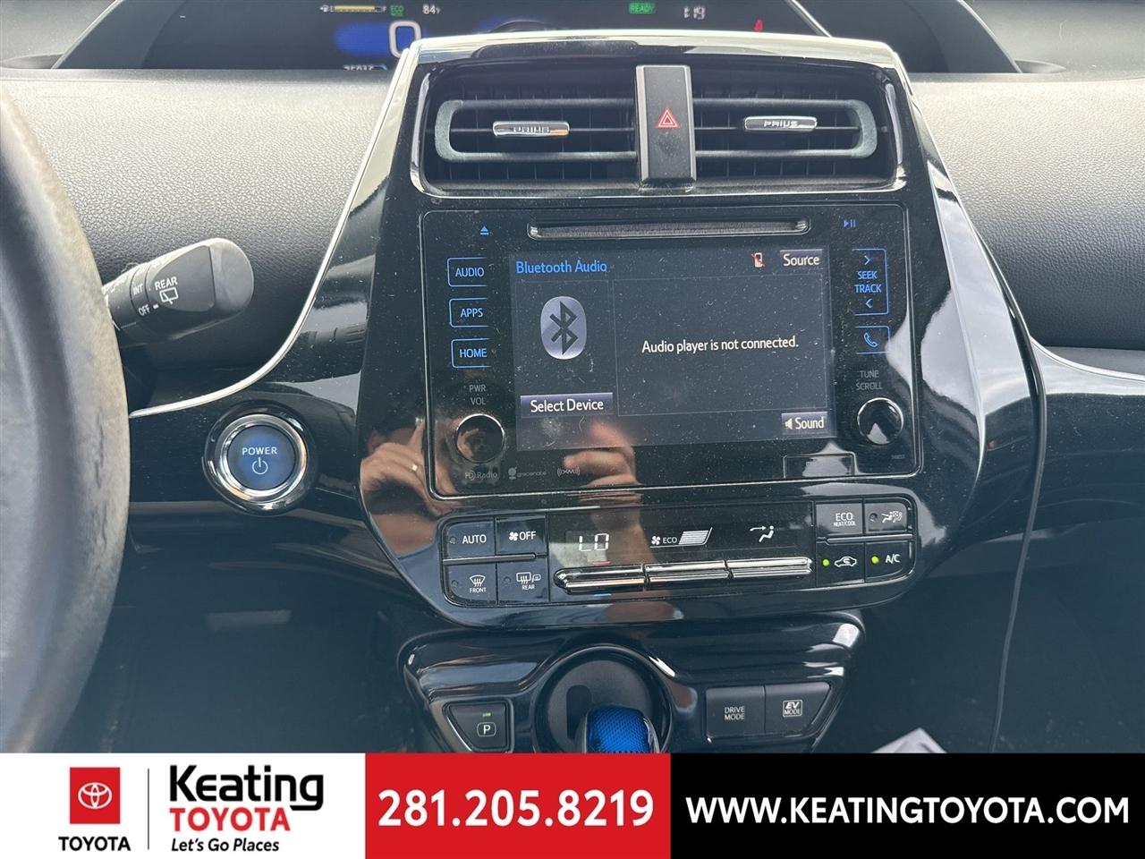 Toyota Prius Two Eco 2017