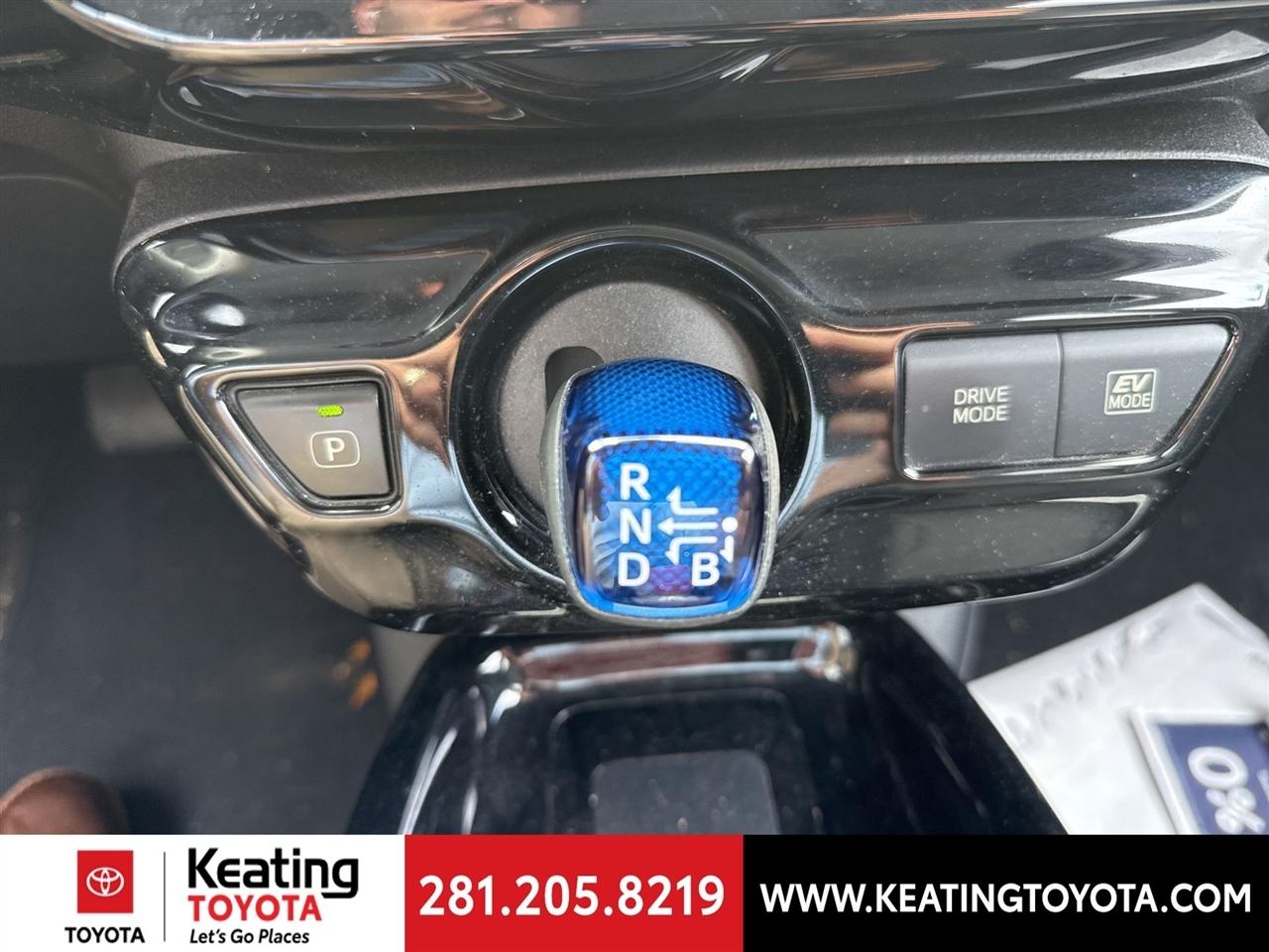 Toyota Prius Two Eco 2017