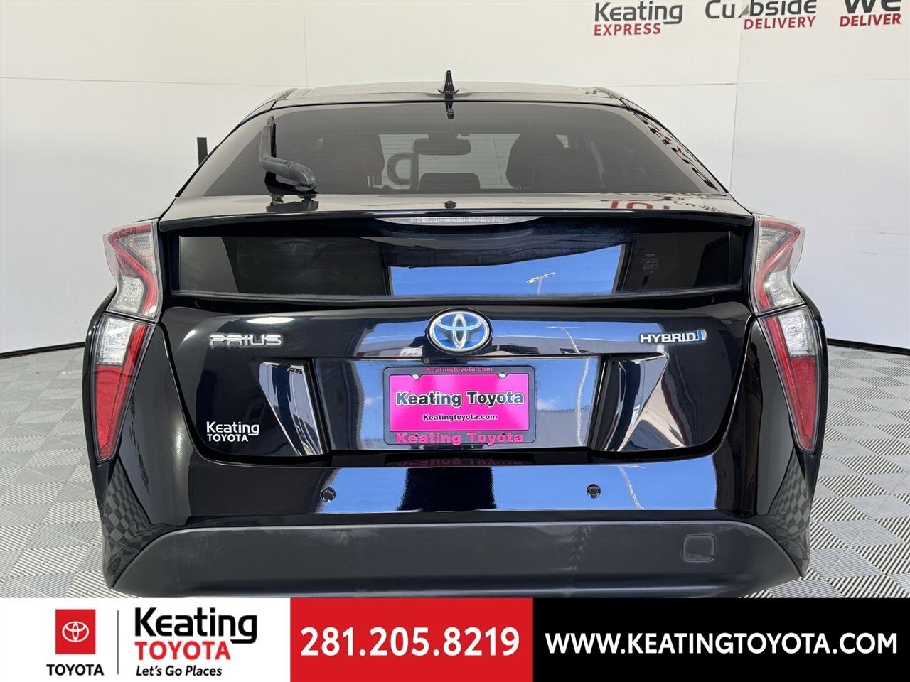 Toyota Prius Two Eco 2017