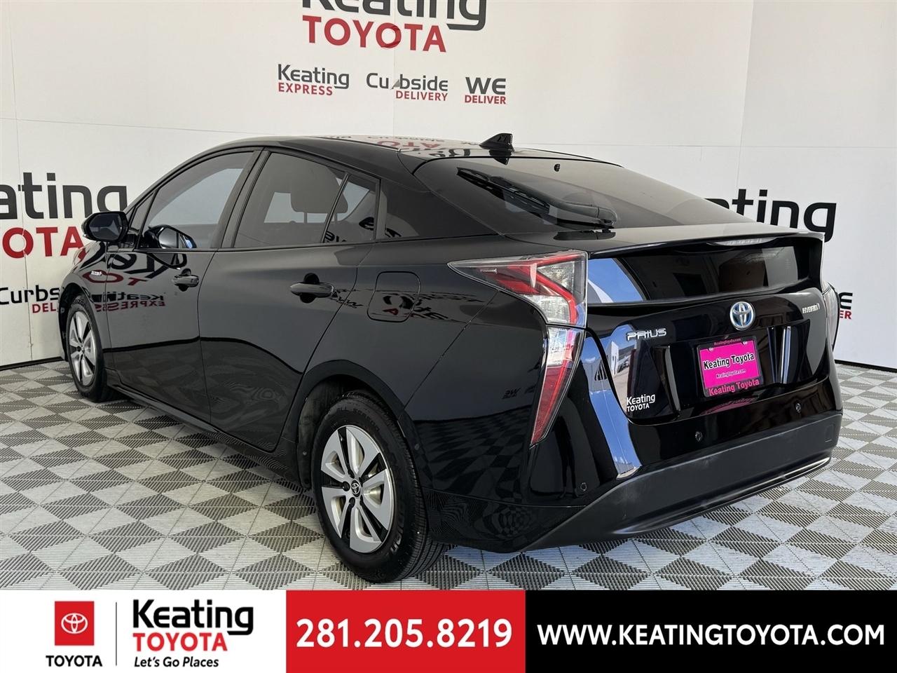 Toyota Prius Two Eco 2017