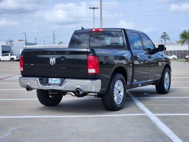 RAM 1500 SLT Crew Cab SWB 2WD 2016