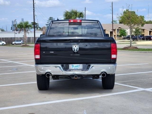 RAM 1500 SLT Crew Cab SWB 2WD 2016