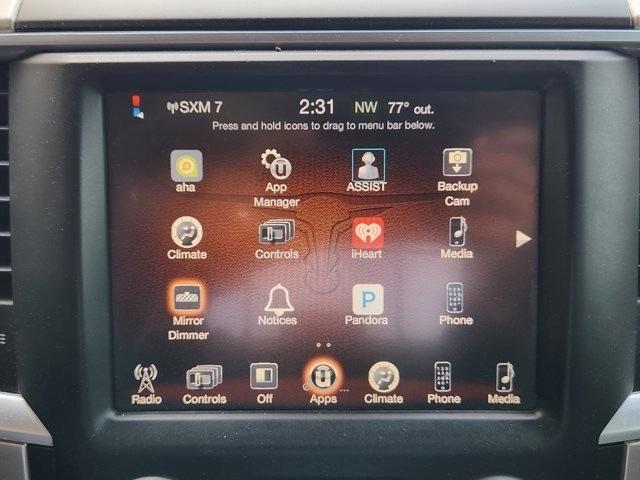 RAM 1500 SLT Crew Cab SWB 2WD 2016